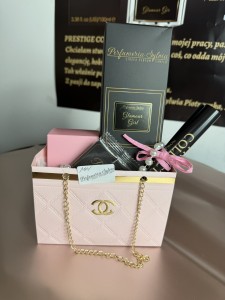 Zestaw prezentowy dyfuzor perfumy zawieszka 